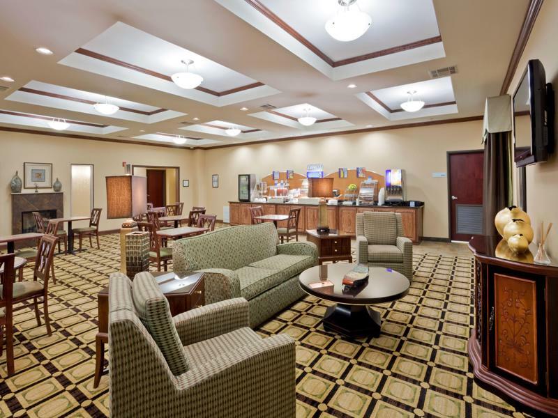 Holiday Inn Express Hotel & Suites Dumas By Ihg Dış mekan fotoğraf