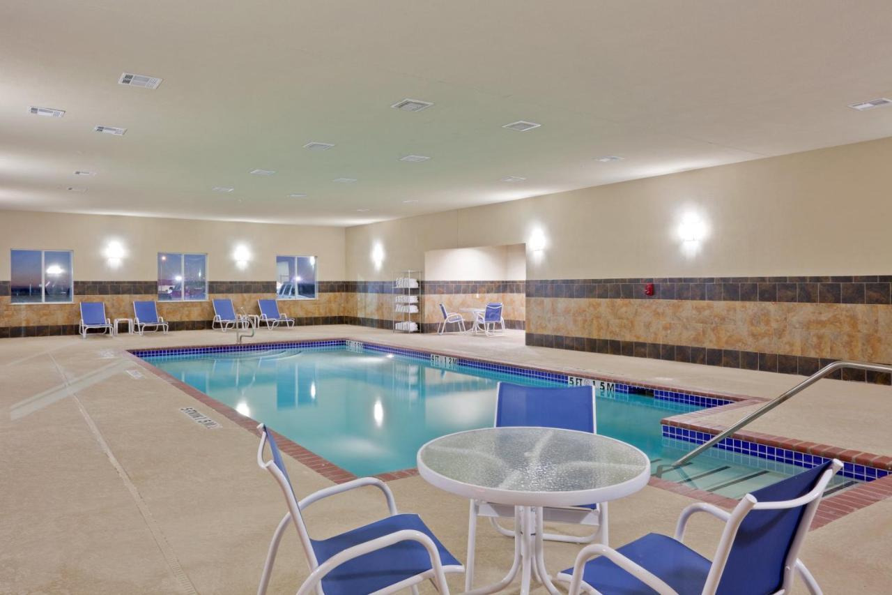 Holiday Inn Express Hotel & Suites Dumas By Ihg Dış mekan fotoğraf